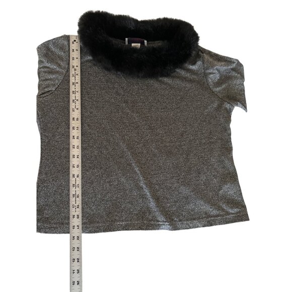 Real Comfort Women’s Grey Top W/ Black Faux Fur Collar 3/4 Sleeves Size XL - Picture 6 of 6